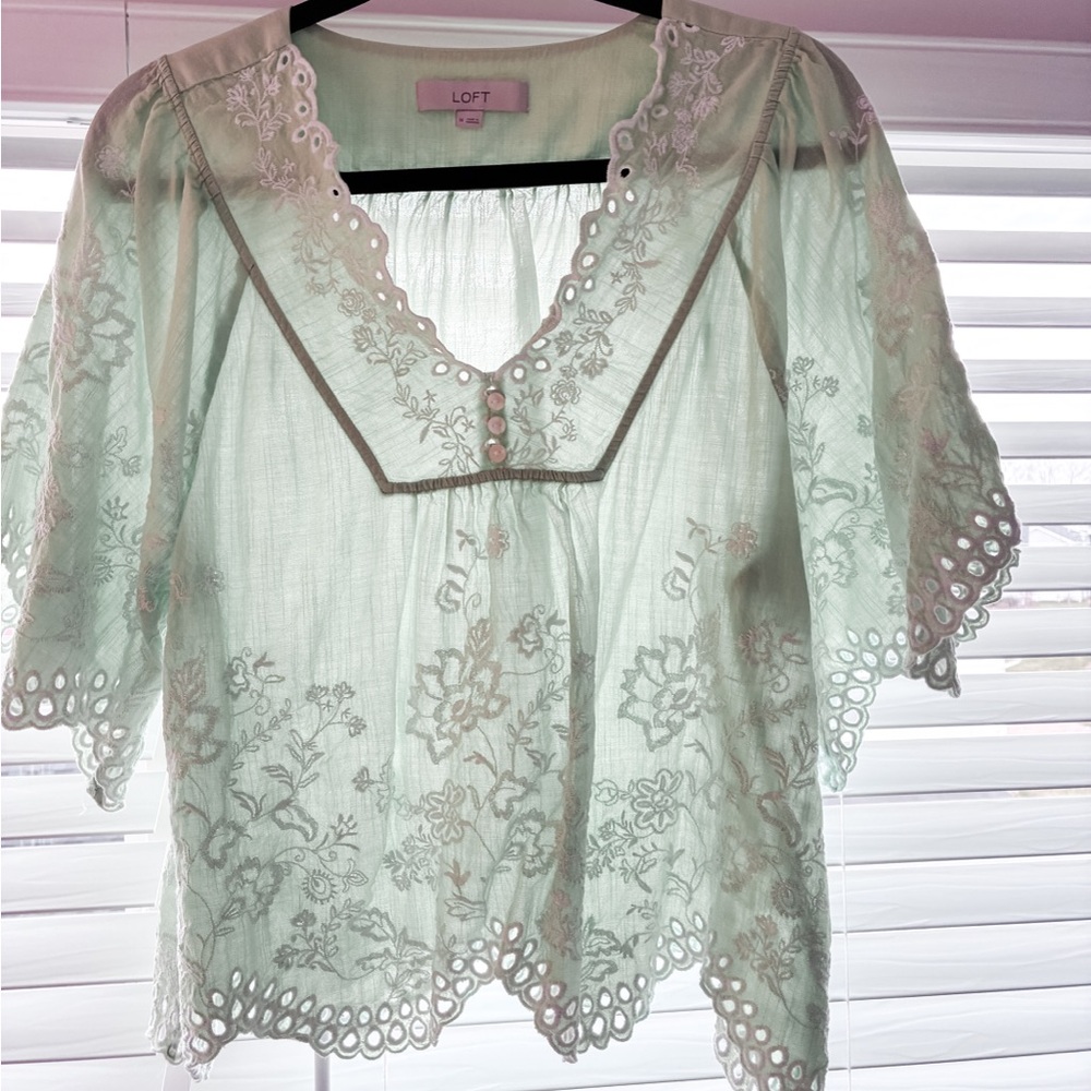 LOFT Light Green Top